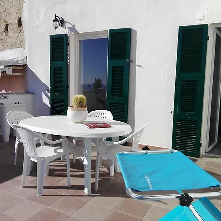 בית נופש Ca Dei Nonni Civezza