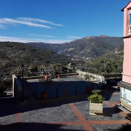 Ca Dei Nonni Holiday home *