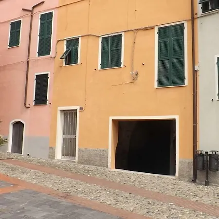 Ca Dei Nonni * Civezza