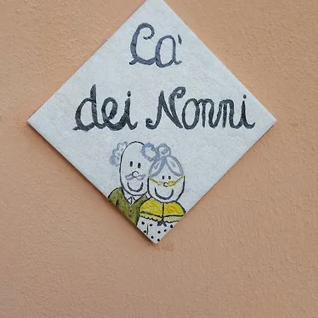 Ca Dei Nonni Holiday home *